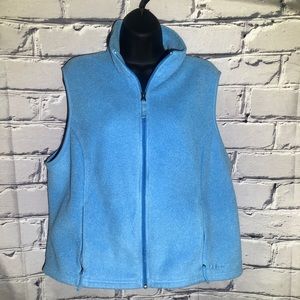 Women’s light blue ll bean vest